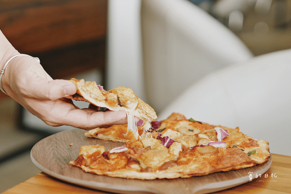 新北美食 深坑美食 新北咖啡廳 莫內咖啡 賽的日札 深坑臭豆腐披薩 25-min.png