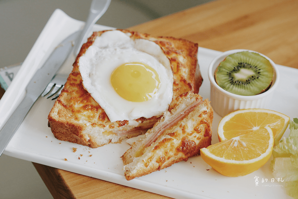 新北美食 深坑美食 新北咖啡廳 莫內咖啡 賽的日札 深坑臭豆腐披薩 30-min.png