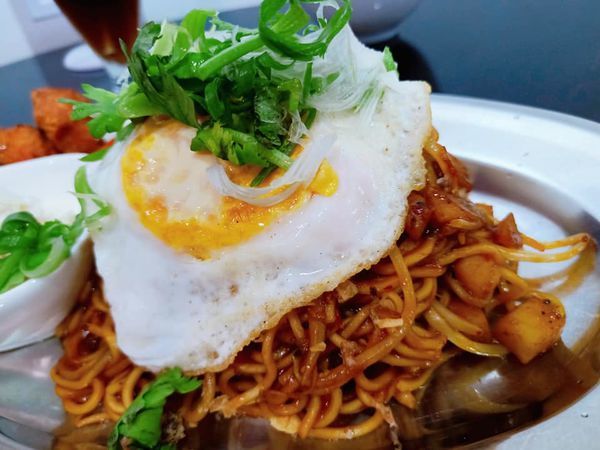 /tmp/phppsBYDe /tmp/phppsBYDe