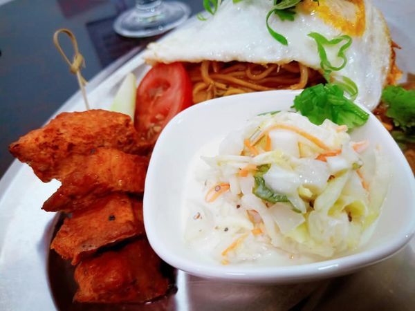 /tmp/php4YPPWR /tmp/php4YPPWR