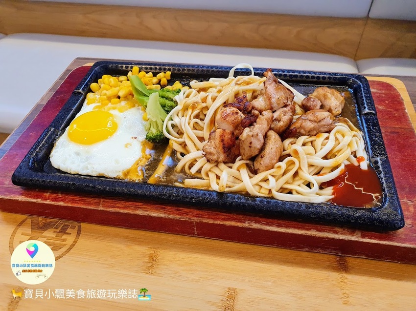 [食]台中 豐富附餐無限供應　還可免費享用和牛咖哩飯及和牛滷肉飯吃到飽~ 平價美味 鉄火牛排