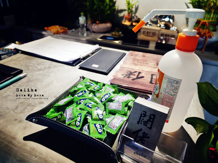 台北大直內湖火鍋餐廳推薦闊佬shabu shabu活體海鮮鍋物麻辣鍋 (3)