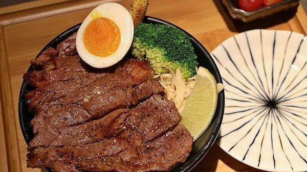 71748899_554015702040861_2957426368771522560_n