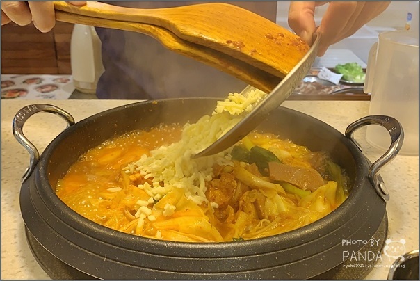 好韓村-韓風鍋物燒肉-新光三越桃園站前店 (35)