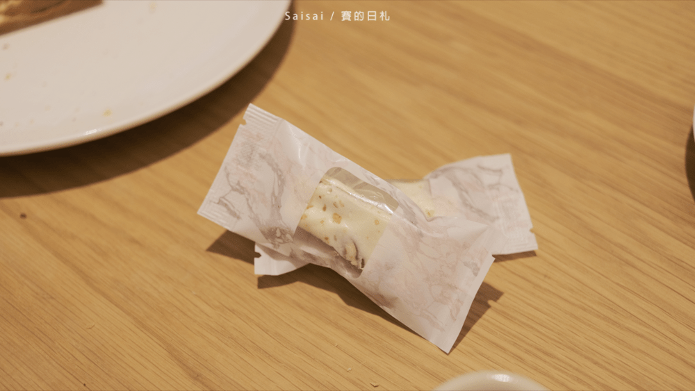 芭芭波娃88POVA喜餅 台中喜餅推薦 台中中區喜餅 賽的日札 便宜喜餅0248-min.png