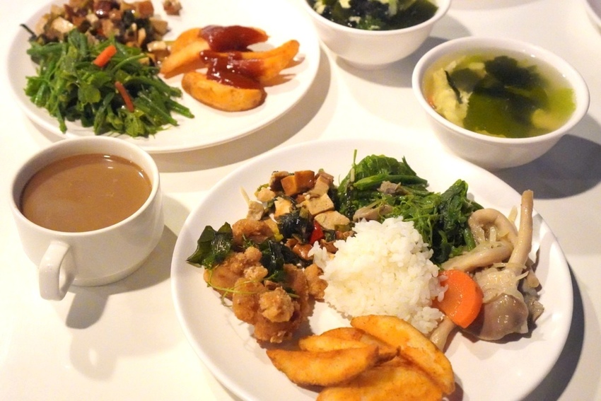 鮪魚家族飯店 花蓮館