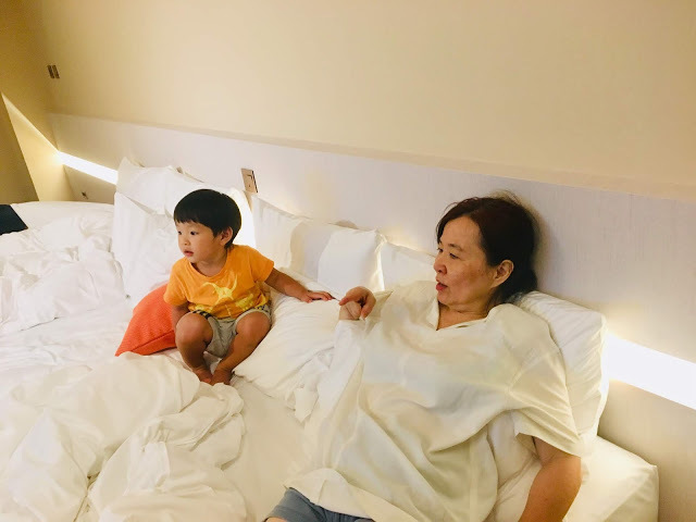 [新北住宿] 私客創旅 Thinker Hotel｜鶯歌老街第一間親子飯店，住在藝術精品房型中感受文藝氣息，附設立方樂親子王國室內樂園讓孩子暢玩放電！