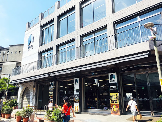 [新北住宿] 私客創旅 Thinker Hotel｜鶯歌老街第一間親子飯店，住在藝術精品房型中感受文藝氣息，附設立方樂親子王國室內樂園讓孩子暢玩放電！