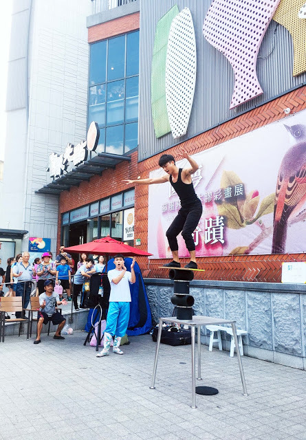 [新北住宿] 私客創旅 Thinker Hotel｜鶯歌老街第一間親子飯店，住在藝術精品房型中感受文藝氣息，附設立方樂親子王國室內樂園讓孩子暢玩放電！