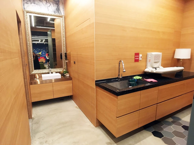 [新北住宿] 私客創旅 Thinker Hotel｜鶯歌老街第一間親子飯店，住在藝術精品房型中感受文藝氣息，附設立方樂親子王國室內樂園讓孩子暢玩放電！