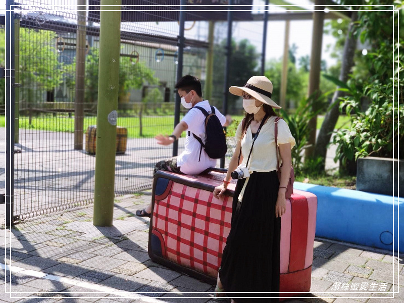 丟丟噹森林x 幾米公園 -宜蘭/向左.向右~走進車站旁童話星空列車 - 潔絲蜜愛生活