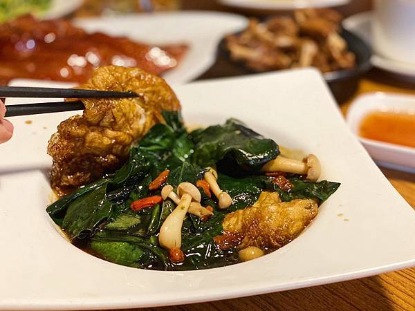 202083 _1_200810_10.jpg