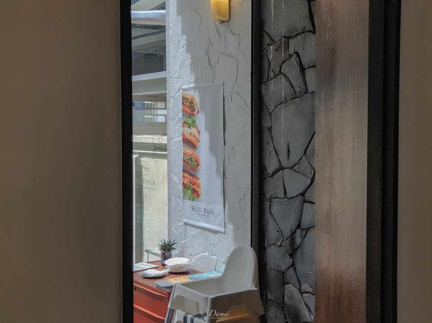 台中西區｜BunBun棒棒-脆皮奶油麵包，搭什麼都很可以