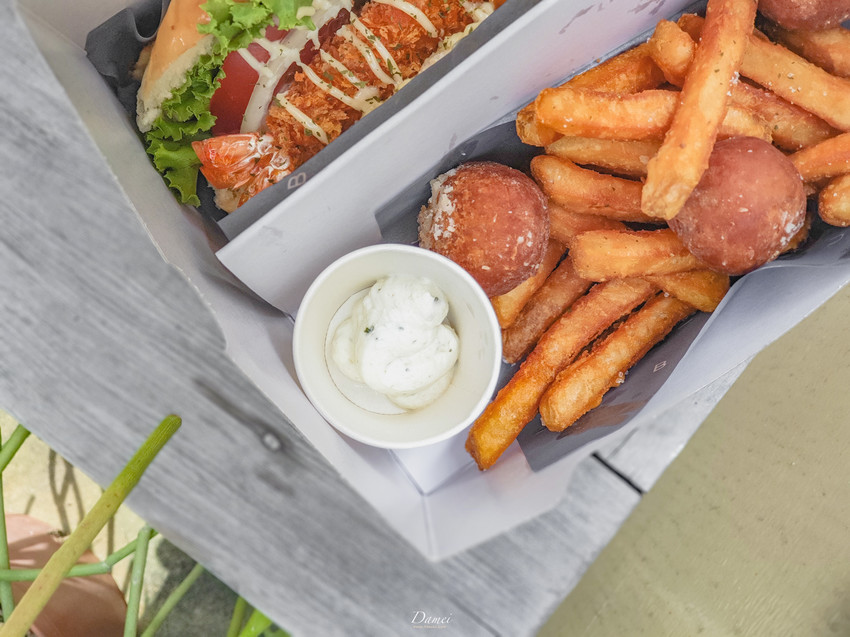 台中西區｜BunBun棒棒-脆皮奶油麵包，搭什麼都很可以