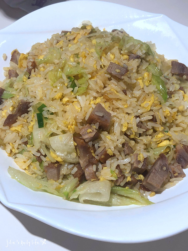 北車,北車 茶餐廳,北車 飲茶,北車港式,北車港式飲茶,台北 茶餐廳,台北車站,台北車站 港式飲茶,台北車站 港式餐廳,台北車站港式飲茶,台北車站港式飲茶吃到飽,台北車站飲茶,太興,太興 港式,太興港式,太興燒味,太興燒臘,太興茶餐廳,太興茶餐廳菜單,太興茶餐廳評價,微風,微風 台北車站,微風北車 港式,港式,港式飲茶,港式飲茶 北車,茶餐廳,餐廳 @跟著Julie一起走吧