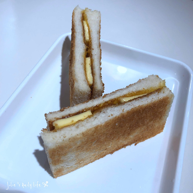 北車,北車 茶餐廳,北車 飲茶,北車港式,北車港式飲茶,台北 茶餐廳,台北車站,台北車站 港式飲茶,台北車站 港式餐廳,台北車站港式飲茶,台北車站港式飲茶吃到飽,台北車站飲茶,太興,太興 港式,太興港式,太興燒味,太興燒臘,太興茶餐廳,太興茶餐廳菜單,太興茶餐廳評價,微風,微風 台北車站,微風北車 港式,港式,港式飲茶,港式飲茶 北車,茶餐廳,餐廳 @跟著Julie一起走吧