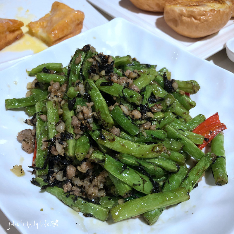 北車,北車 茶餐廳,北車 飲茶,北車港式,北車港式飲茶,台北 茶餐廳,台北車站,台北車站 港式飲茶,台北車站 港式餐廳,台北車站港式飲茶,台北車站港式飲茶吃到飽,台北車站飲茶,太興,太興 港式,太興港式,太興燒味,太興燒臘,太興茶餐廳,太興茶餐廳菜單,太興茶餐廳評價,微風,微風 台北車站,微風北車 港式,港式,港式飲茶,港式飲茶 北車,茶餐廳,餐廳 @跟著Julie一起走吧