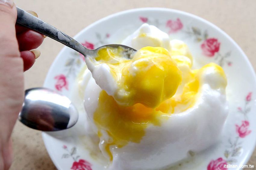 後壁和興冰果部~台南八十年的懷舊相親老冰店,菁寮老街上的古早味冰果室! - 台南好Food遊