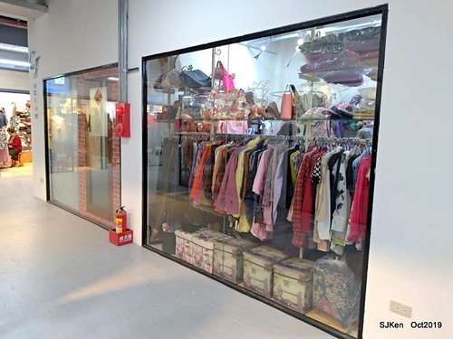 New open of Nangmeng traditional food & clothes market , Taipei, Taiwan, SJKen, Oct 17, 2019