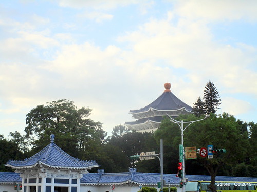 New open of Nangmeng traditional food & clothes market , Taipei, Taiwan, SJKen, Oct 17, 2019