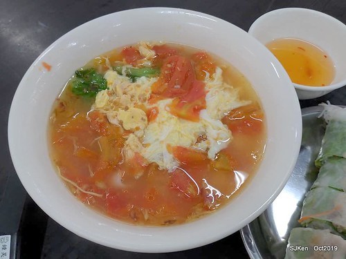 Vietnamese noodle & spring rolls at Nanman traditional market, Taipei, Taiwan, Oct 17, 2019