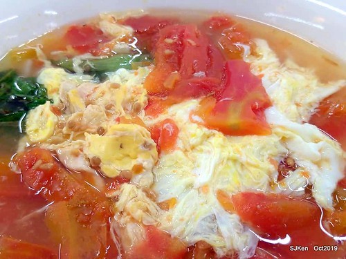 Vietnamese noodle & spring rolls at Nanman traditional market, Taipei, Taiwan, Oct 17, 2019