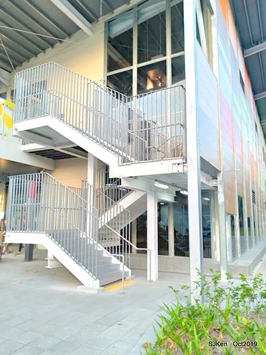 Vietnamese noodle & spring rolls at Nanman traditional market, Taipei, Taiwan, Oct 17, 2019