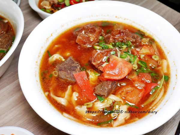 【中和牛肉麵】牛貳麵舖 #牛肉麵 #黃豆芽臭豆腐 #清蒸麻辣臭豆腐 #台北國際牛肉麵節人氣第三名 (22).JPG