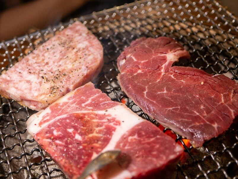 【美食】馬太郎燒肉，炭火燒肉，食材新鮮，肉厚實有品質吃起來就是爽！台北中山區美食