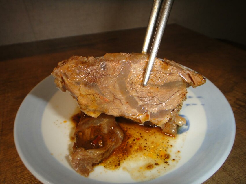 【美食】「二鬼麵舖 三重店」捷運台北橋站必吃美食,三重麻辣麵