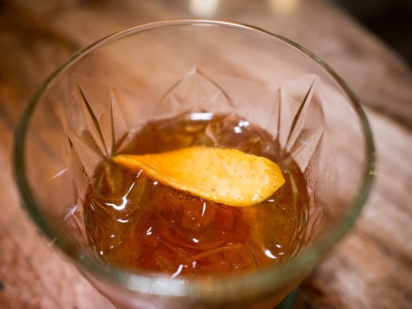 【新莊酒吧】最懂客人的餐酒館《THEFOUR》，鄰近輔大，新北酒吧推薦