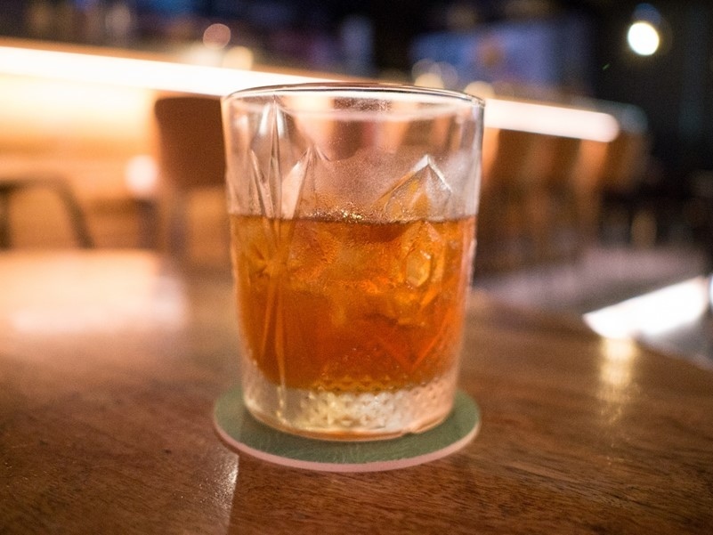 【新莊酒吧】最懂客人的餐酒館《THEFOUR》，鄰近輔大，新北酒吧推薦