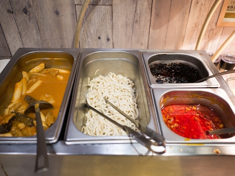 【台北市政府站】銅盤嚴選韓式烤肉，正韓部隊鍋，松山吃到飽，韓式吃到飽推薦