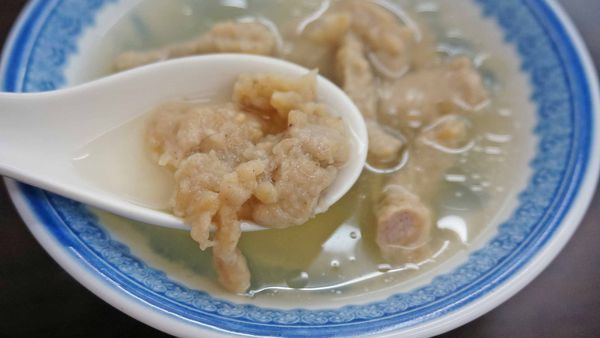 【台北美食】豬頭天知高飯-不少網友推薦的美味腿庫飯