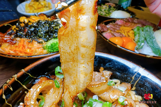 [食記] 新竹東區-四葉燒肉 丼物專門店 CP值高的平價丼飯 $220的天丼有炸牡蠣 炸蝦 豬排 玉子 炭香豐富的炙燒乾拌拉麵