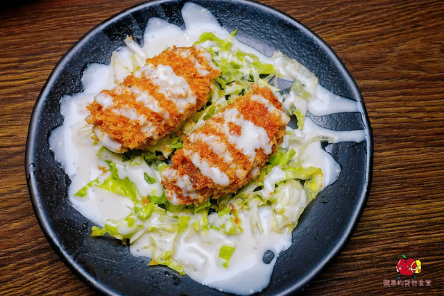 [食記] 新竹東區-四葉燒肉 丼物專門店 CP值高的平價丼飯 $220的天丼有炸牡蠣 炸蝦 豬排 玉子 炭香豐富的炙燒乾拌拉麵