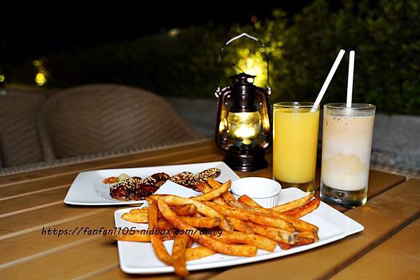 【宜蘭星空酒吧】THE ROOF 190 觀景台 #百萬夜景 #羅東夜景 #羅東酒吧 #羅東美食 #羅東約會餐廳 (4).JPG