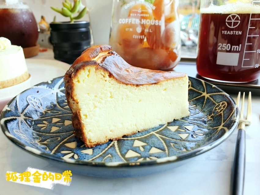 Cat I Cake_狐狸金的日常_191124_0010.jpg