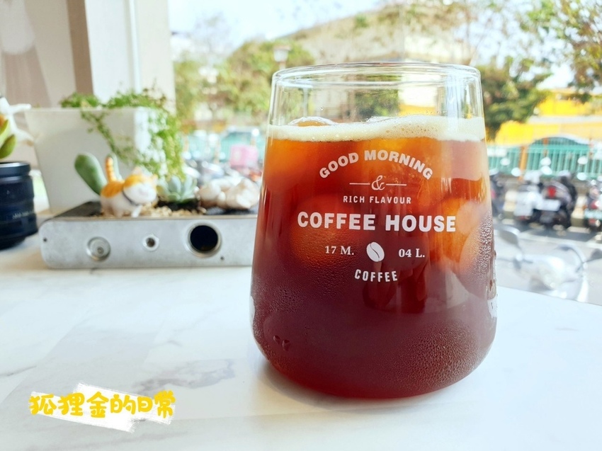 Cat I Cake_狐狸金的日常_191124_0004.jpg