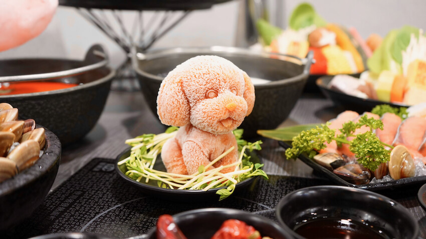 [林口美食] 熟度精緻鍋物 林口中正店｜高CP值浮誇大肉盤／必點棉花糖叻沙湯＆熔岩瀑布起司牛奶鍋！