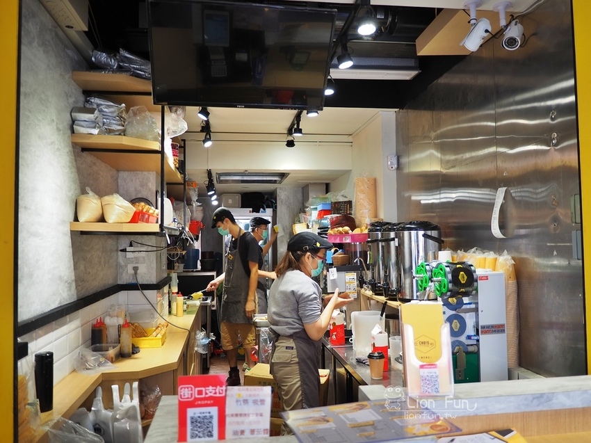 PB099868.JPG PB099868.JPG