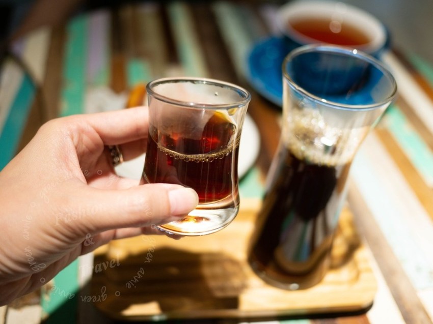 民生社區咖啡廳:富錦街Joe’s Cafe,必吃紅酒燉牛肉和手作甜點,會讓人想一再回訪的好店