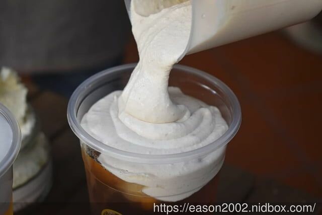 全台首創奶酥奶蓋 迪茶迪化店 | 大稻埕必喝手搖！全台第一家！可以喝的奶酥麵包搭配清爽四季春，經典四層口感超特別！ -  就是這樣。吃喝玩樂。愛漂亮部落格 - FashionGuide 華人時尚專業評