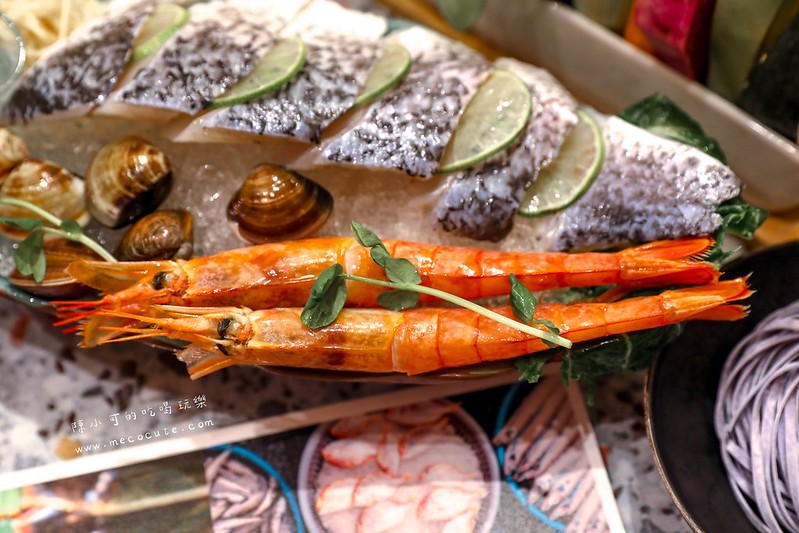 信義區火鍋,台北,台北優質火鍋,台北火鍋,台北火鍋推薦,小川火鍋,小川鍋物,小川鍋物信義店,小川鍋物新光三越A4店,小農火鍋,捷運市政府站美食,新光三越A4美食,海鮮火鍋 @陳小可的吃喝玩樂