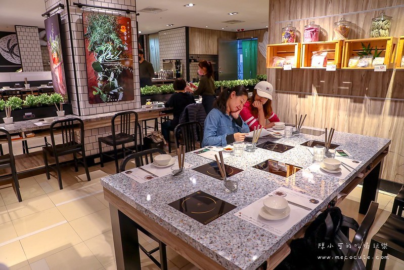 信義區火鍋,台北,台北優質火鍋,台北火鍋,台北火鍋推薦,小川火鍋,小川鍋物,小川鍋物信義店,小川鍋物新光三越A4店,小農火鍋,捷運市政府站美食,新光三越A4美食,海鮮火鍋 @陳小可的吃喝玩樂