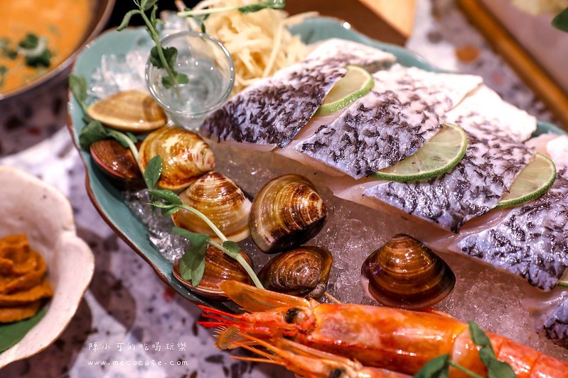 信義區火鍋,台北,台北優質火鍋,台北火鍋,台北火鍋推薦,小川火鍋,小川鍋物,小川鍋物信義店,小川鍋物新光三越A4店,小農火鍋,捷運市政府站美食,新光三越A4美食,海鮮火鍋 @陳小可的吃喝玩樂