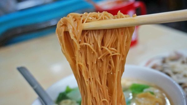 【台北美食】69年老店麵攤-絕無僅有的銅板價，CP值爆表的隱藏版美食