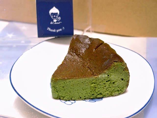 重乳酪版本的小山園抹茶巴斯克《wacha 抹茶甜點工作室 》