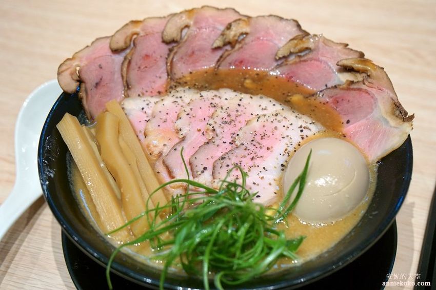 [頂溪站美食 辰拉麵]濃郁日系湯頭 充滿元氣讓人嘴角止不住上揚的溫暖系拉麵店 - 安妮的天空