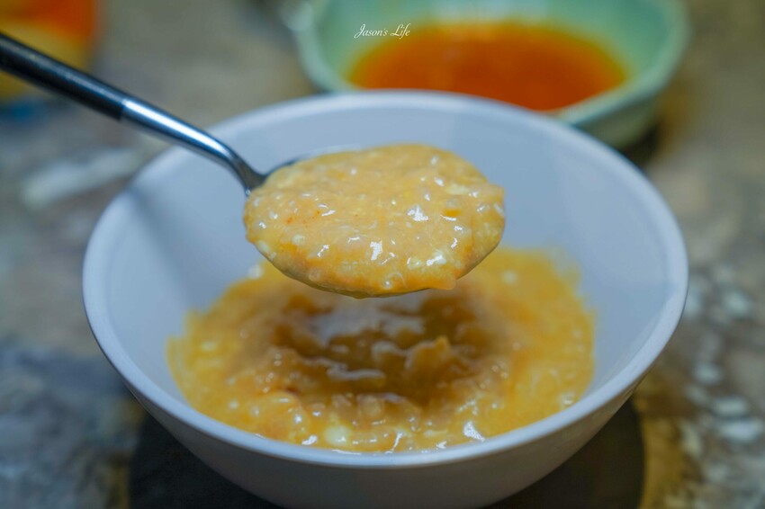 台中市西屯區【台中西屯｜美食】月暮藏涮涮鍋しゃぶしゃぶ。台中七期高檔個人火鍋，裝潢霸氣，專人服務幫煮海鮮粥